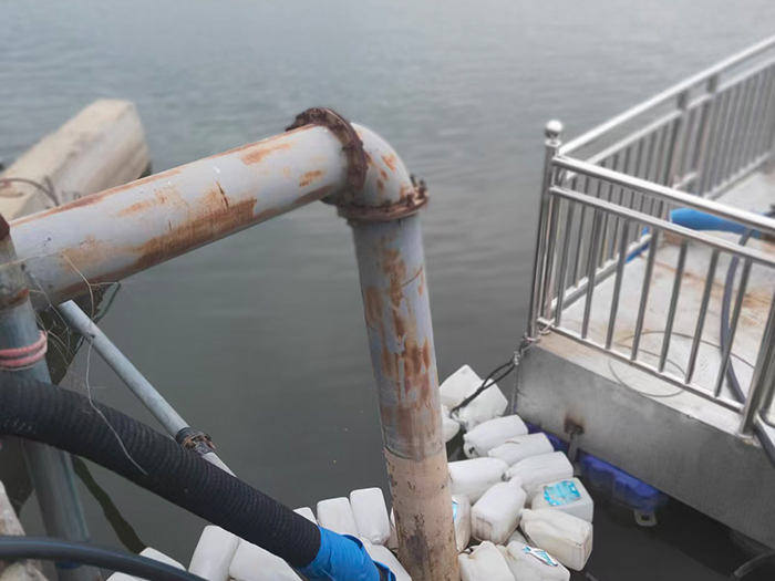 浮船养殖取水泵站